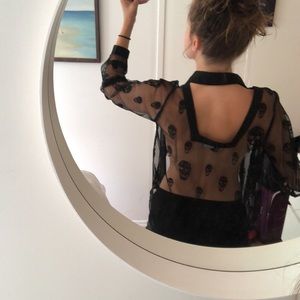 Small Black See-through open back skull longsleeve